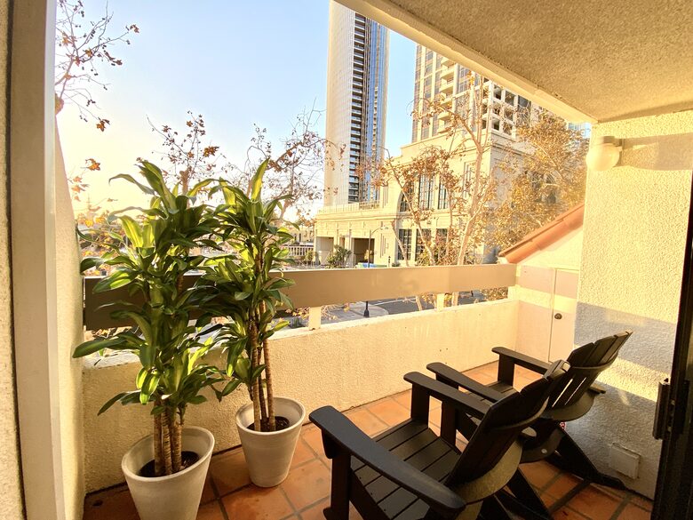 Home Exchange in San Diego, CA, lovely deck