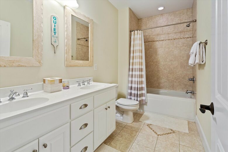 Village Of Pinehurst - Pinehurst, North Carolina