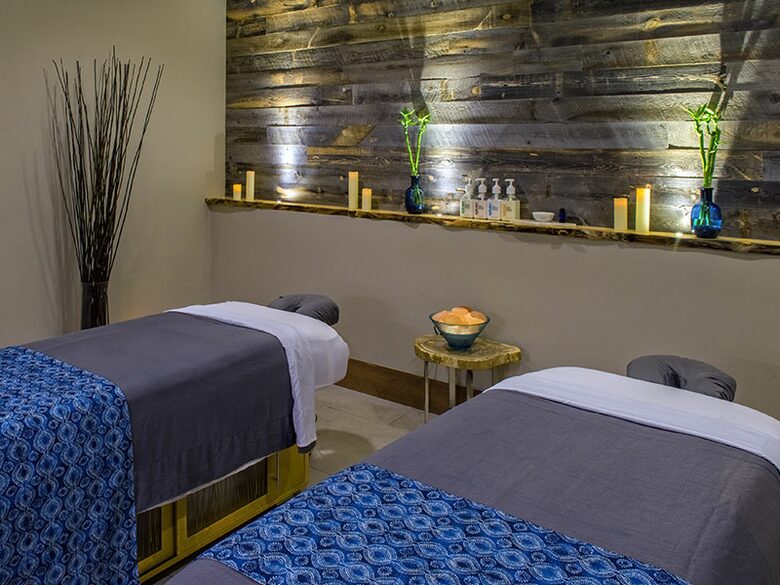 Grand Colorado on Peak 8 — 2 Bedroom Ski-in/Ski-out - Breckenridge, Colorado