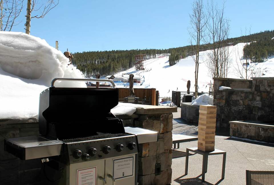 Grand Colorado on Peak 8 — 2 Bedroom Ski-in/Ski-out - Breckenridge, Colorado