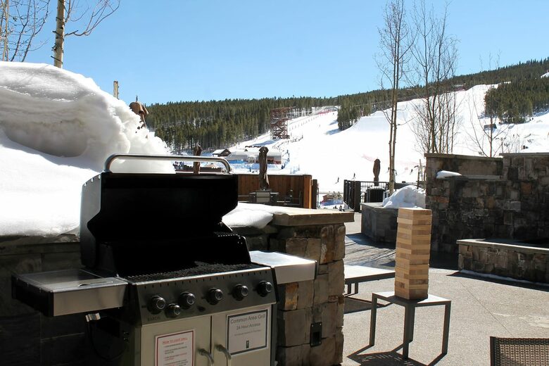 Grand Colorado on Peak 8 — 2 Bedroom Ski-in/Ski-out - Breckenridge, Colorado