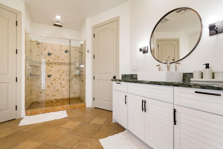 Large Fort Lauderdale Luxe Waterfront Estate - Fort Lauderdale, Florida