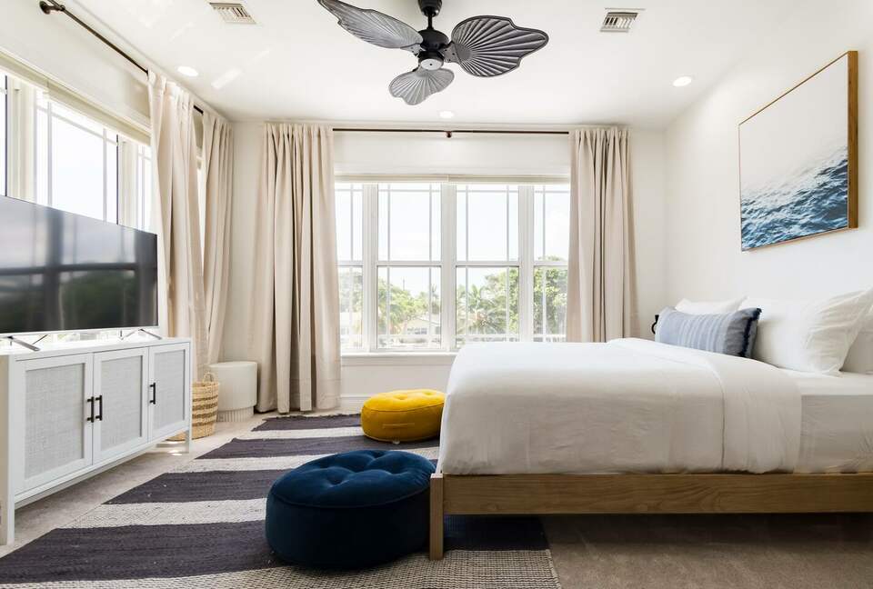 Large Fort Lauderdale Luxe Waterfront Estate - Fort Lauderdale, Florida