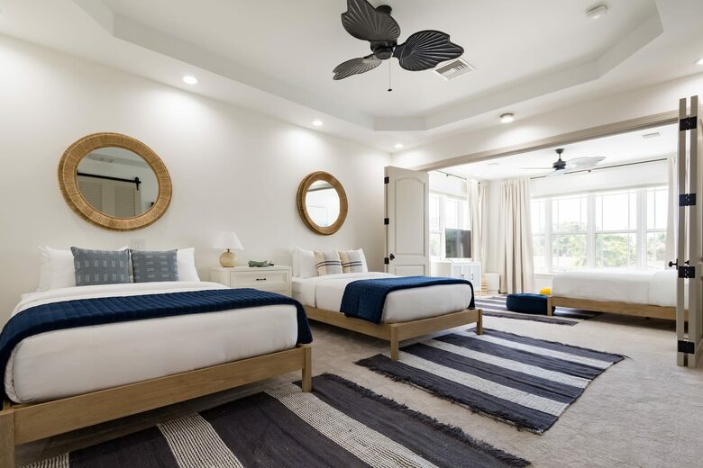 Large Fort Lauderdale Luxe Waterfront Estate - Fort Lauderdale, Florida