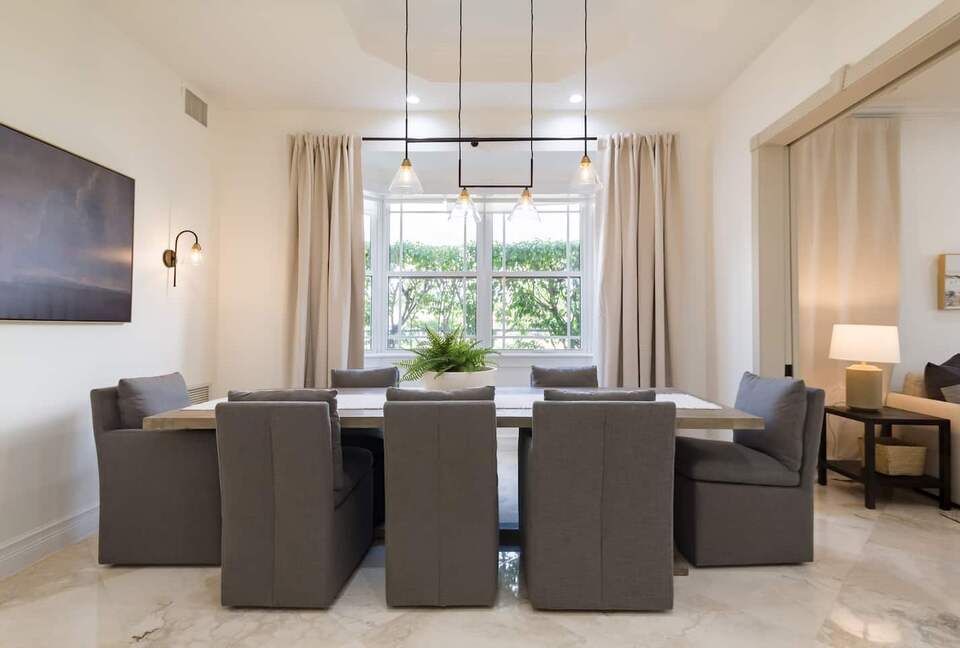 Large Fort Lauderdale Luxe Waterfront Estate - Fort Lauderdale, Florida