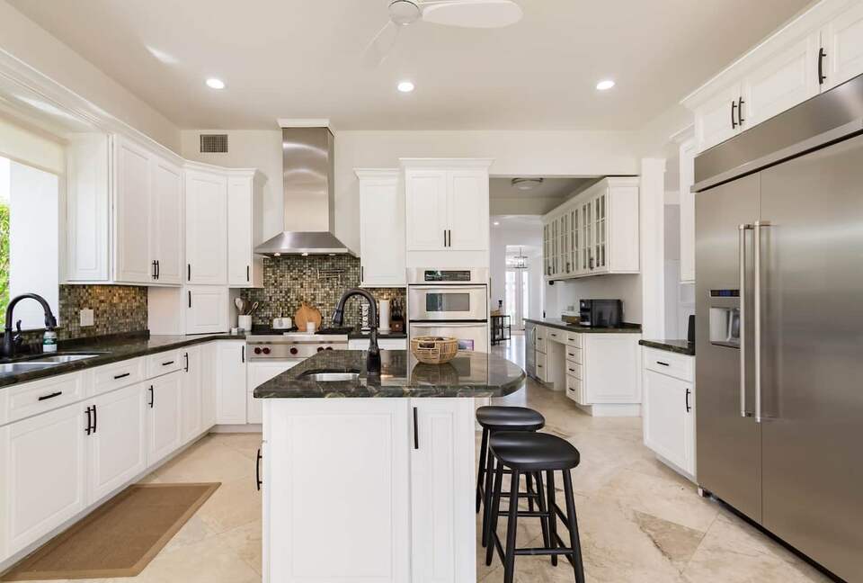 Large Fort Lauderdale Luxe Waterfront Estate - Fort Lauderdale, Florida