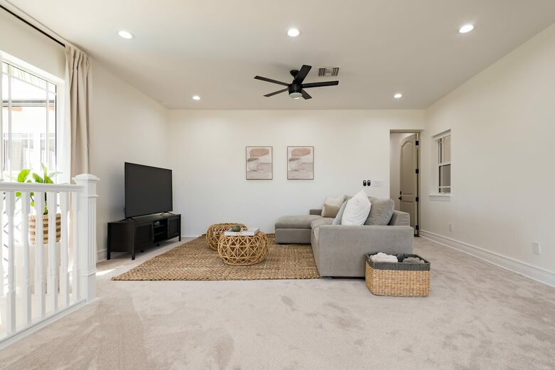 Large Fort Lauderdale Luxe Waterfront Estate - Fort Lauderdale, Florida