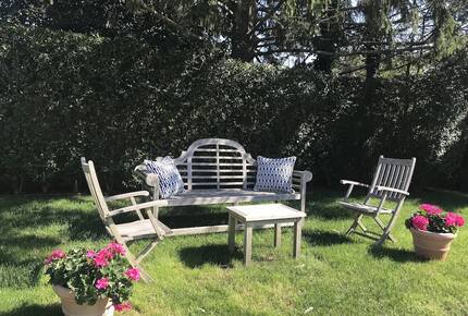 Southampton Retreat with private beach - Southampton, New York