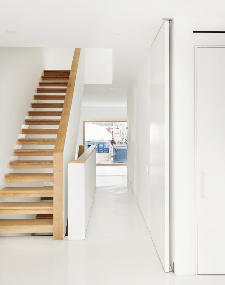 Modern All White Luxury Townhouse in Brooklyn, Heated Pool & Awesome Views - New York City, New York