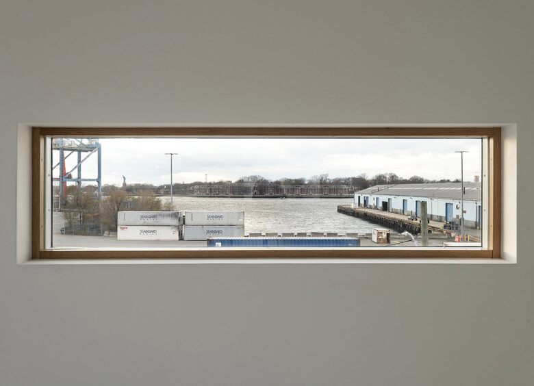 Modern All White Luxury Townhouse in Brooklyn, Heated Pool & Awesome Views - New York City, New York