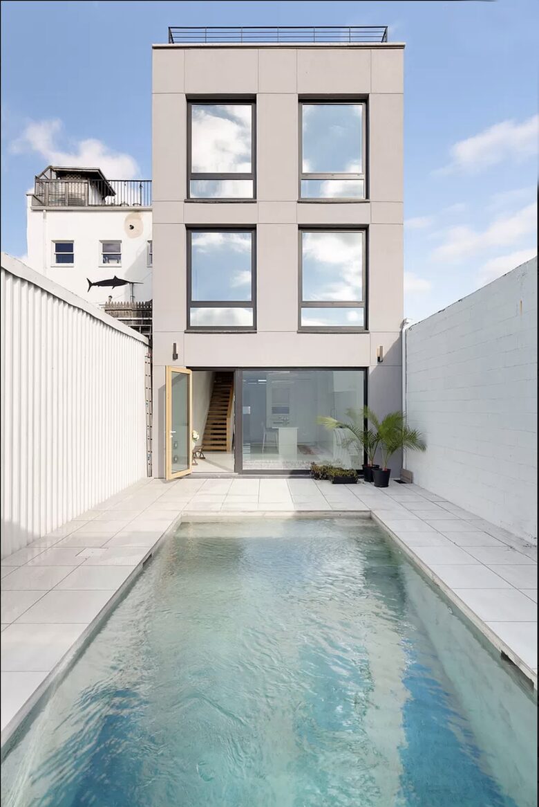 Modern All White Luxury Townhouse in Brooklyn, Heated Pool & Awesome Views - New York City, New York