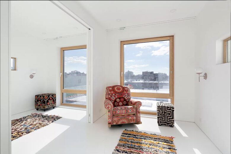 Modern All White Luxury Townhouse in Brooklyn, Heated Pool & Awesome Views - New York City, New York