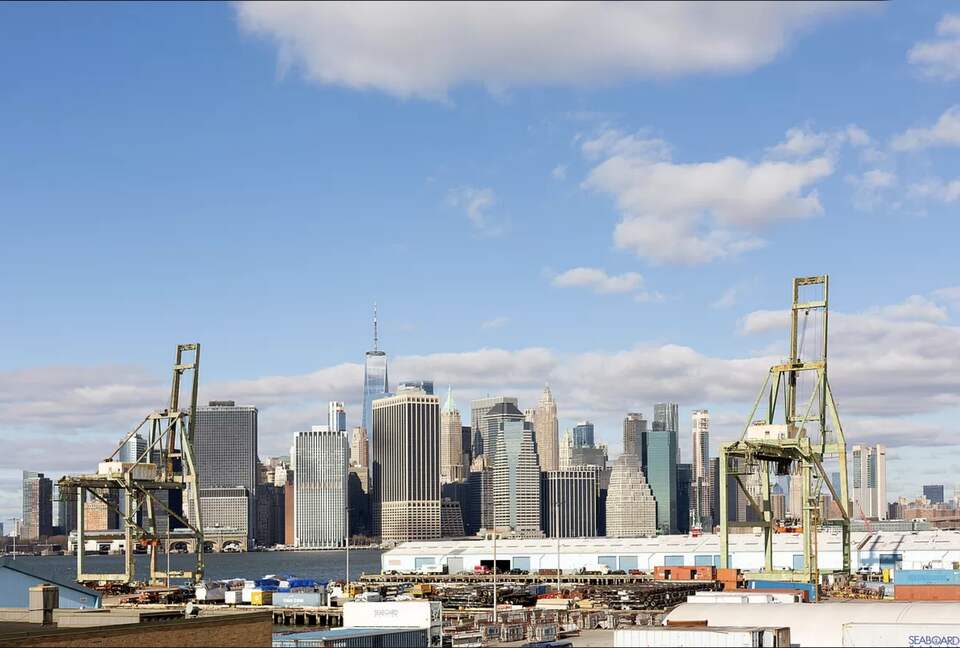 Modern All White Luxury Townhouse in Brooklyn, Heated Pool & Awesome Views - New York City, New York