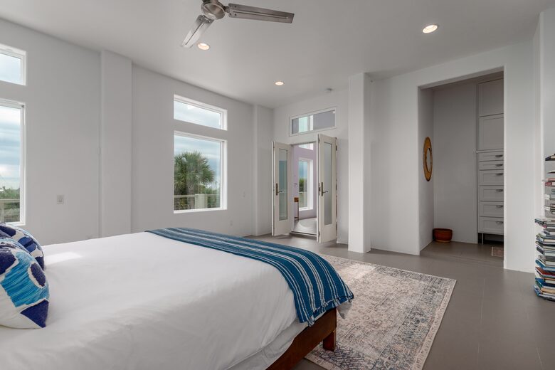 Su Casa - Private Beachside Oasis - Port Aransas, Texas