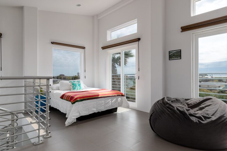 Su Casa - Private Beachside Oasis - Port Aransas, Texas