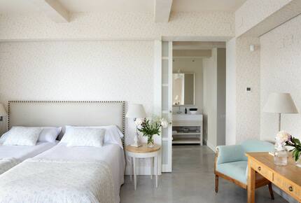 Masia Casa del Mar - Sitges-Barcelona, Spain