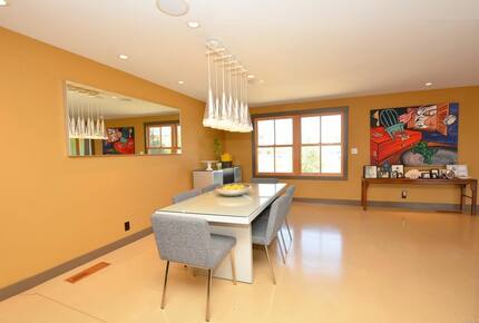 Napa Valley Wine Country Retreat with Pickleball Court - Napa, California