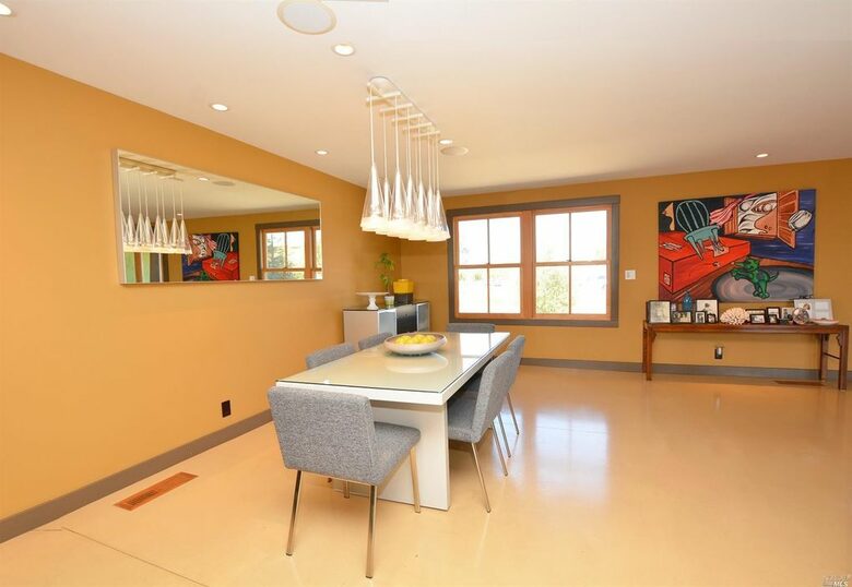 Napa Valley Wine Country Retreat with Pickleball Court - Napa, California