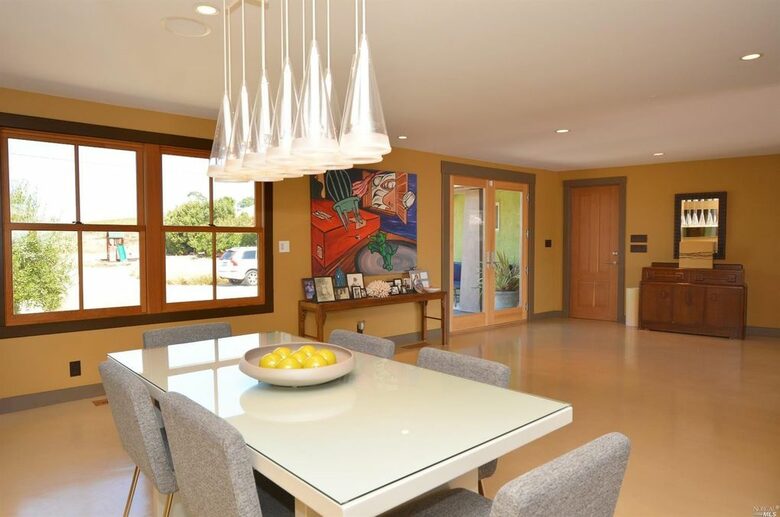 Napa Valley Wine Country Retreat with Pickleball Court - Napa, California