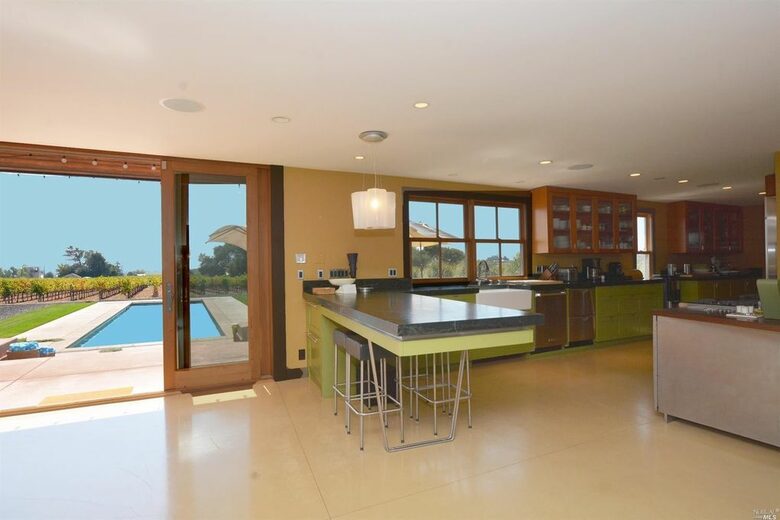 Napa Valley Wine Country Retreat with Pickleball Court - Napa, California