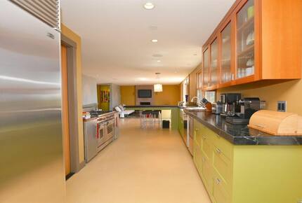 Napa Valley Wine Country Retreat with Pickleball Court - Napa, California