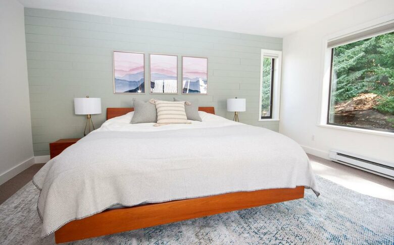 Modern Whistler Chalet - walk to everything! - Whistler, Canada