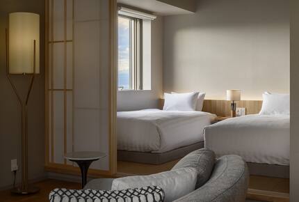 Fenix Furano Three-Bedroom Premier Apartment — Ski-in/Ski-out - Furano, Japan