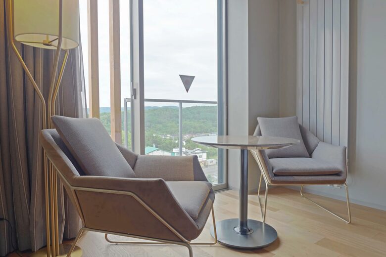 Fenix Furano Three-Bedroom Premier Apartment — Ski-in/Ski-out - Furano, Japan