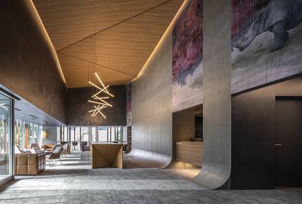 Fenix Furano Three-Bedroom Premier Apartment — Ski-in/Ski-out - Furano, Japan