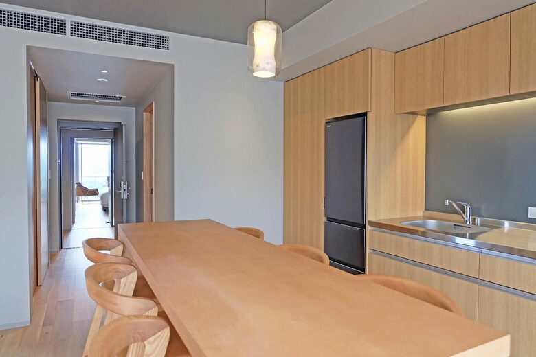 Fenix Furano Three-Bedroom Premier Apartment — Ski-in/Ski-out - Furano, Japan