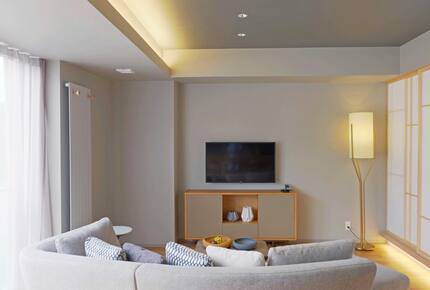 Fenix Furano Three-Bedroom Premier Apartment — Ski-in/Ski-out - Furano, Japan