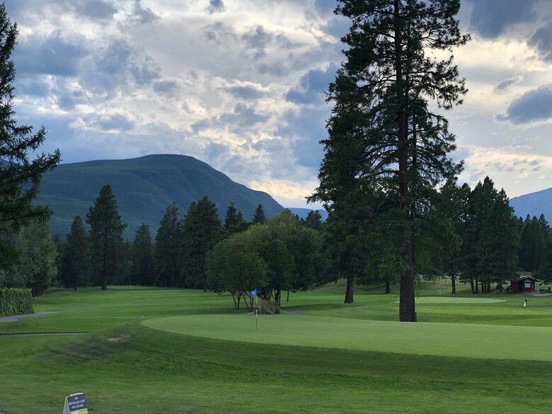 Luxury Log Cabin in the Mountains of British Columbia - Kimberley, Canada