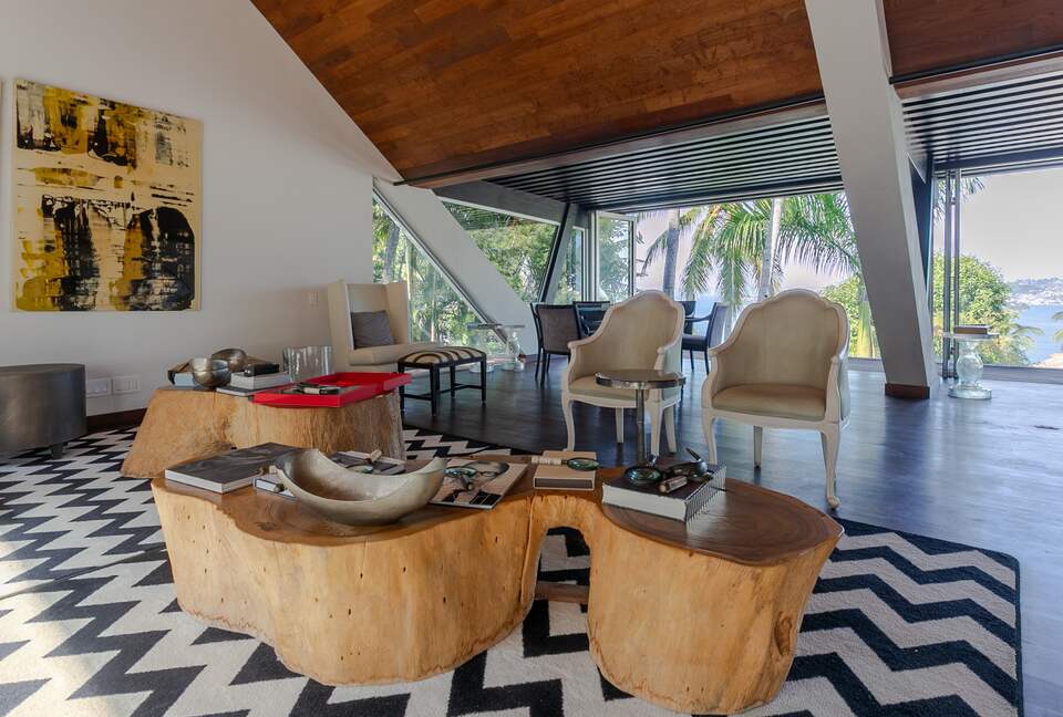Home Exchange in Acapulco, Mexico, formal living room views
