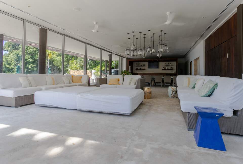 Home Exchange in Acapulco, Mexico, informal living area