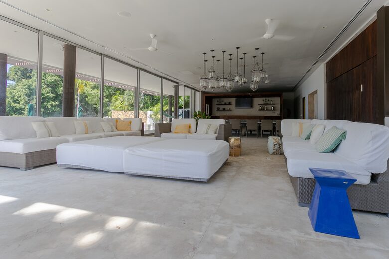 Home Exchange in Acapulco, Mexico, informal living area