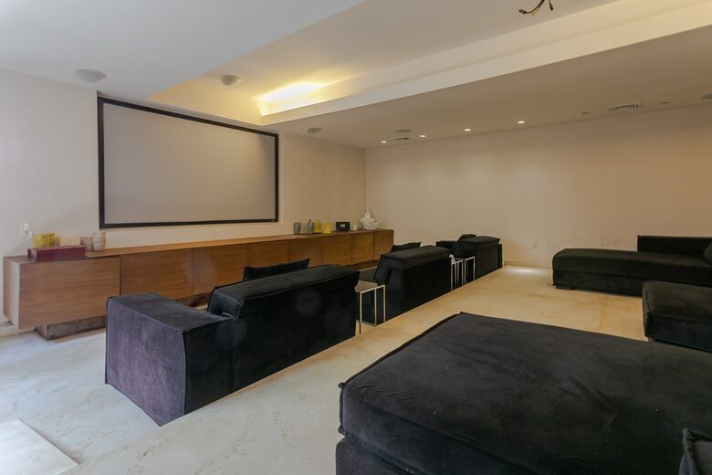 Home Exchange in Acapulco, Mexico, home theater