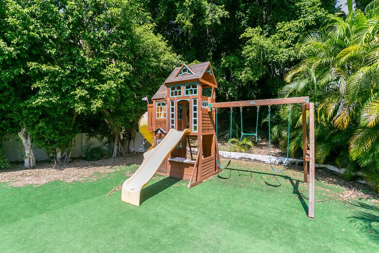 Home Exchange in Acapulco, Mexico, kids playground