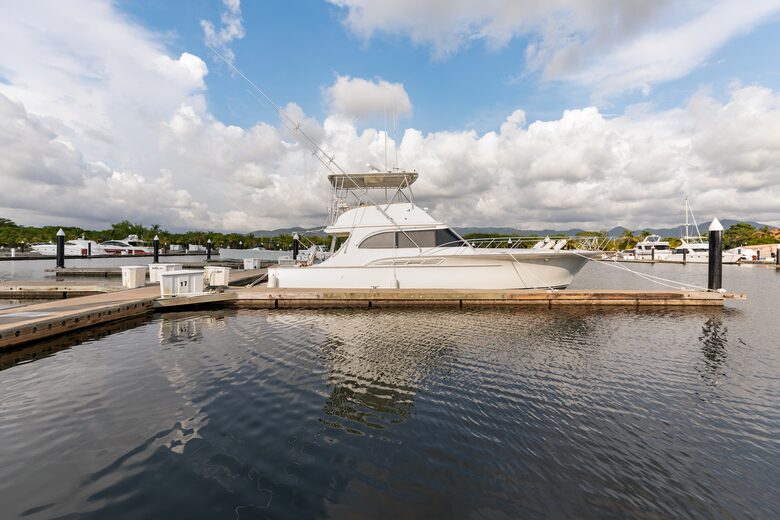 Mirador 13 — with 47' fishing yacht! - Ixtapa Zihuatanejo, Mexico