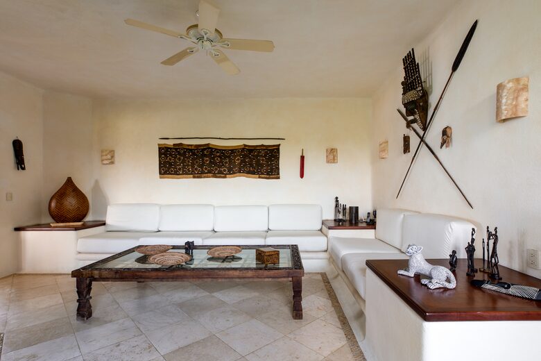 Mirador 13 — with 47' fishing yacht! - Ixtapa Zihuatanejo, Mexico