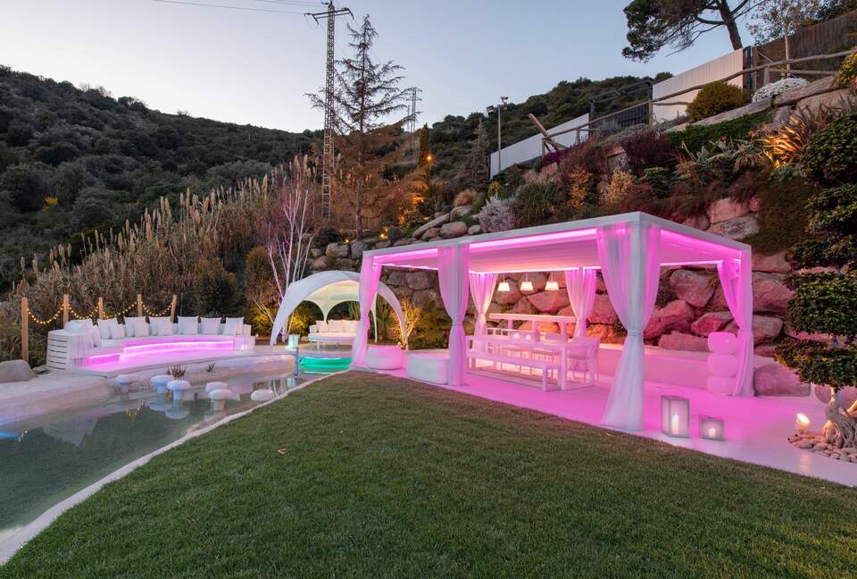 Ibiza style Barcelona (R) - Badalona, Spain