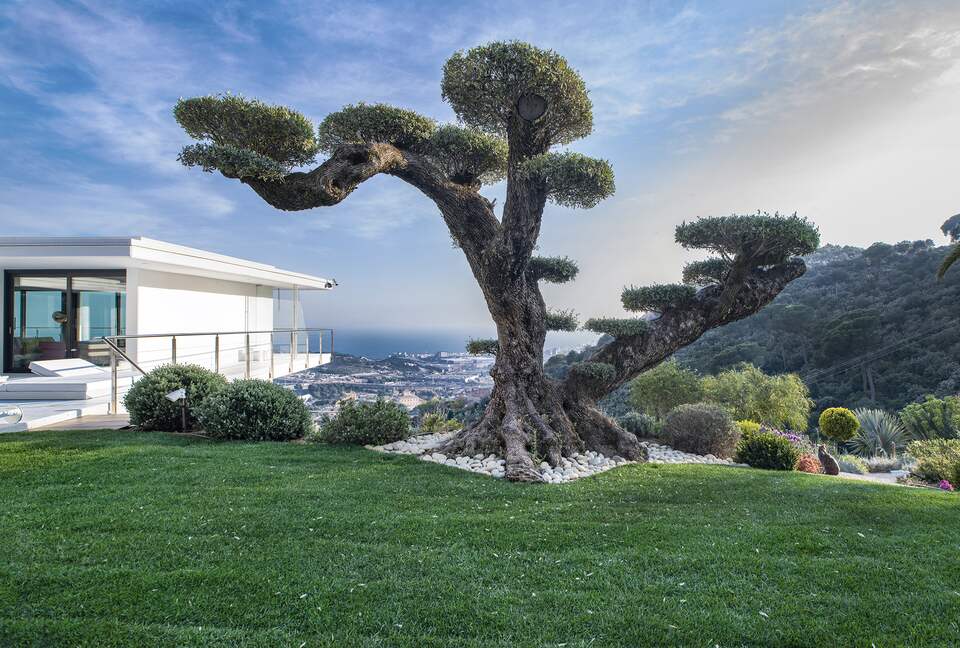 Ibiza style Barcelona (R) - Badalona, Spain