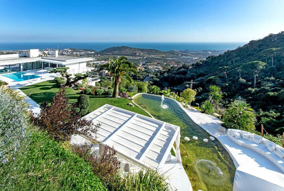 Ibiza style Barcelona (R) - Badalona, Spain