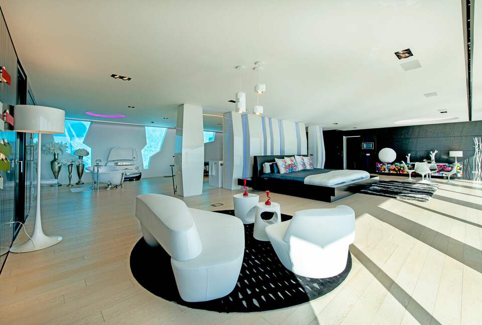 Ibiza style Barcelona (R) - Badalona, Spain