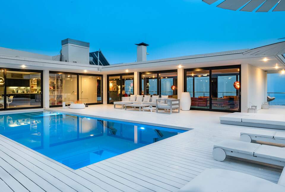 Ibiza style Barcelona (R) - Badalona, Spain