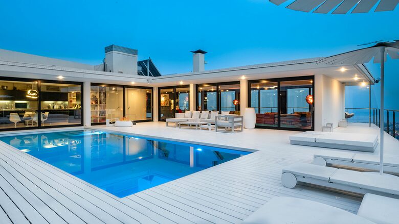 Ibiza style Barcelona (R) - Badalona, Spain