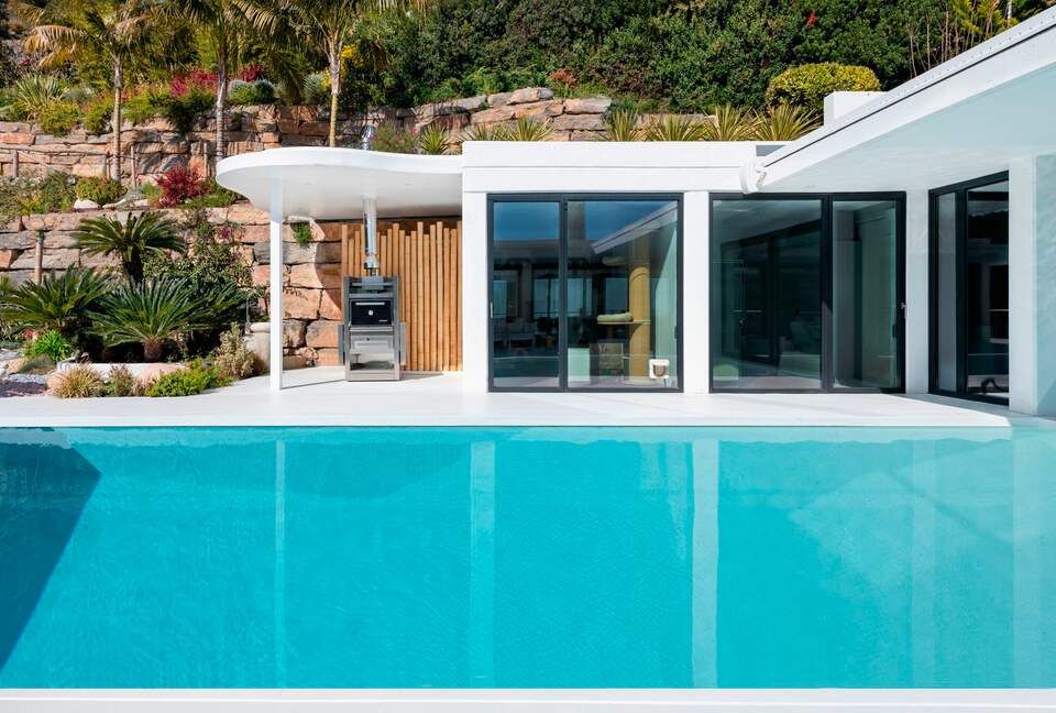 Ibiza style Barcelona (R) - Badalona, Spain