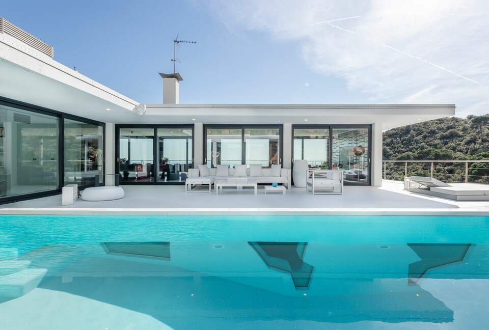 Ibiza style Barcelona (R) - Badalona, Spain