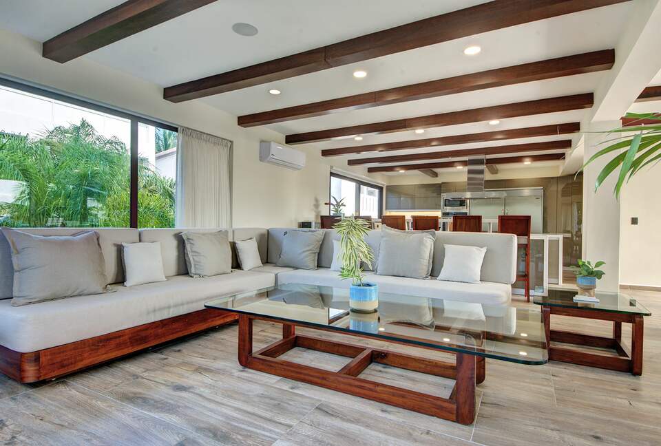 Vista Hermosa - Playa del Carmen, Mexico