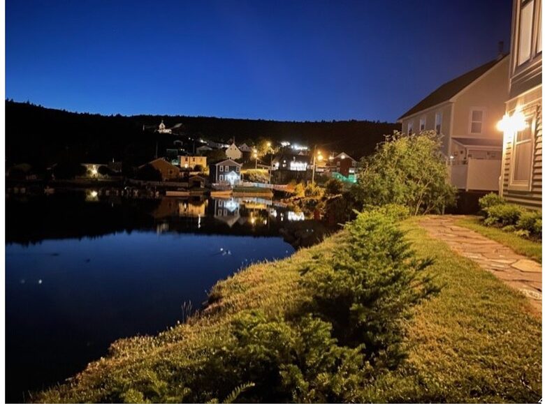 Stunning Newfoundland Seaside Retreat - Conception Bay South, Canada