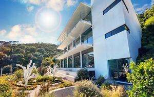 Ibiza style Barcelona (R)